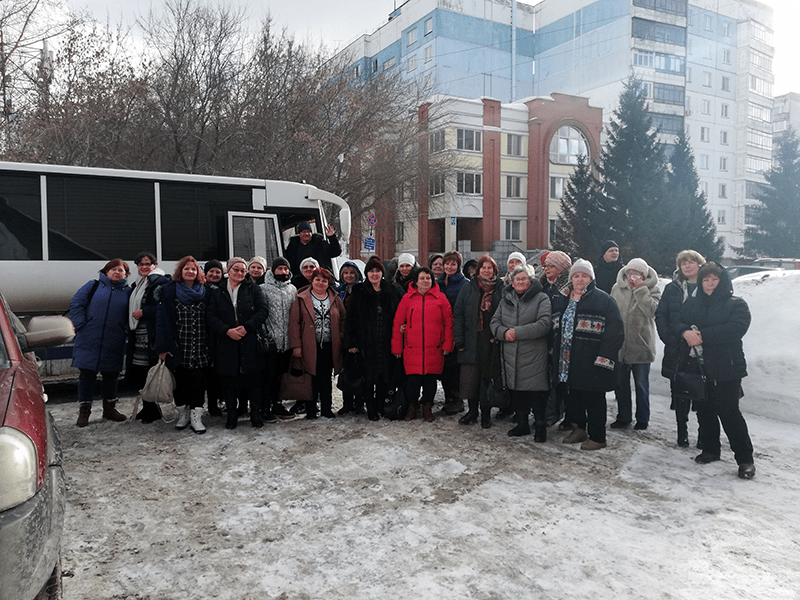 На экскурсию в Новосибирск приехали аргонавты из Барнаула 
